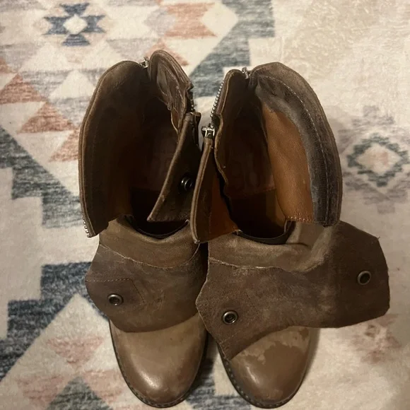 Brown Leather Ankle Boots - Picture 3 of 12